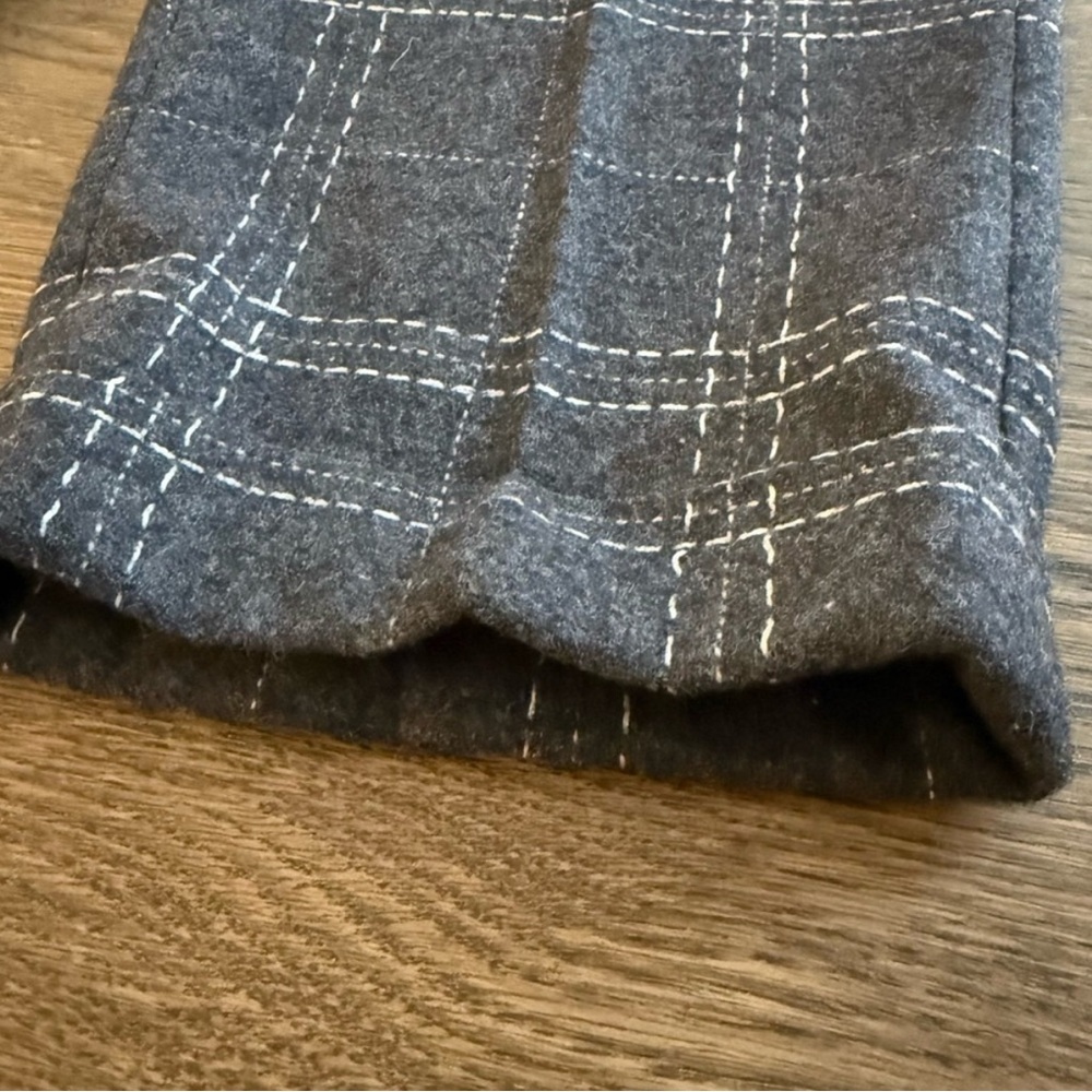 Vintage French Wool Culottes - Dark Academia Grey Plaid City Shorts - Size S - Picture 6 of 8